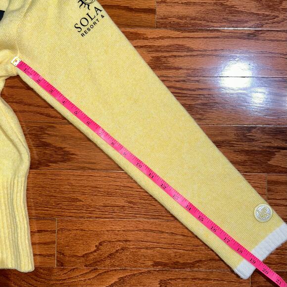 LPGA Yellow Wool Blend Sponsored Golf Pullover Sweater Size Medium - Picture 15 of 16